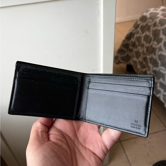 Gucci wallet - Picture 2 of 4